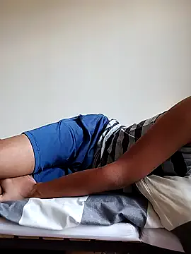 zui_lu – webcam model profile photo Image 11