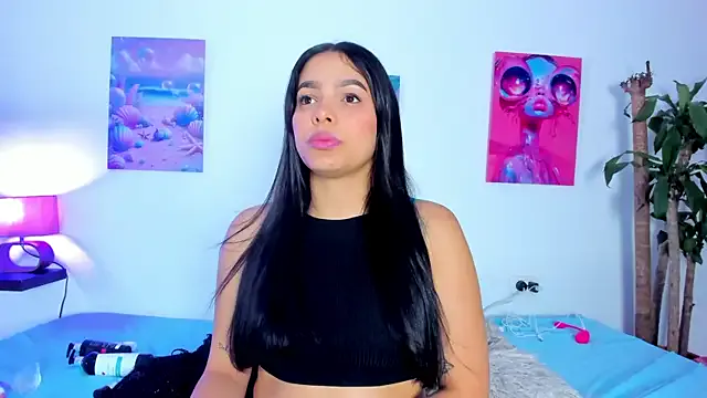 LilyWilder – webcam model profile photo Image 14