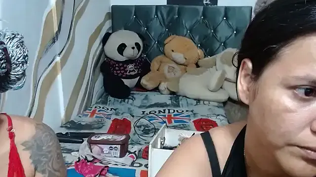 Yui-Ch – webcam model profile photo Image 18