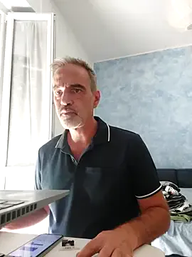 Priyanka_Pal – webcam model profile photo Image 10