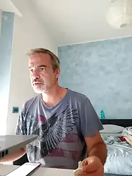 Priyanka_Pal – webcam model profile photo Image 18