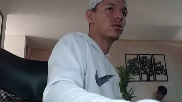 dirtypub – webcam model profile photo Image 6