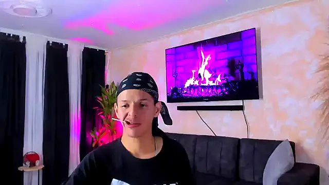 dirtypub – webcam model profile photo Image 9