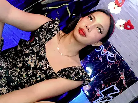 NinaVegas on FreeCamNet Image 4