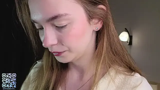 Nonchan_ – webcam model profile photo Image 9