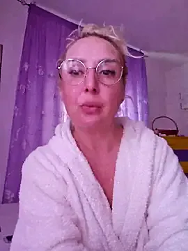 MariaRichi_ Image 5