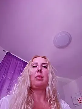 MariaRichi_ Image 7