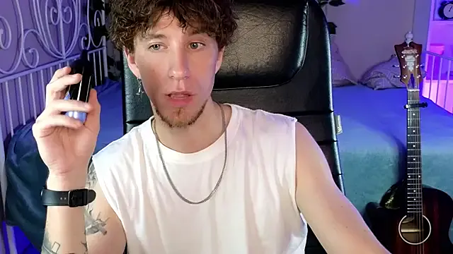 NANA_7 – webcam model profile photo Image 4