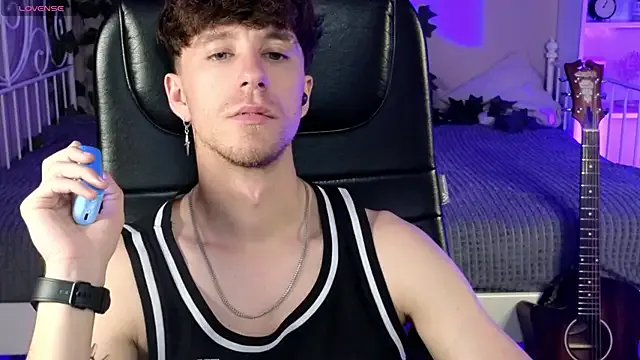 NANA_7 – webcam model profile photo Image 8