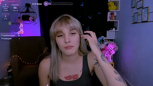 Mia--meow – webcam model profile photo Image 18