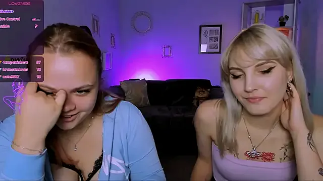 Mia--meow – webcam model profile photo Image 6