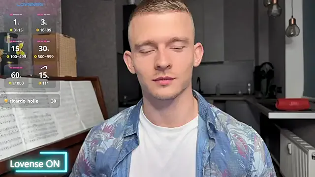 Ex_Mairu01 – webcam model profile photo Image 3