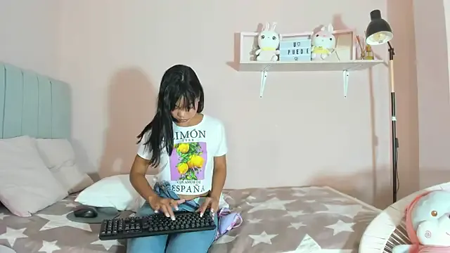 Yuyouwei- – webcam model profile photo Image 18