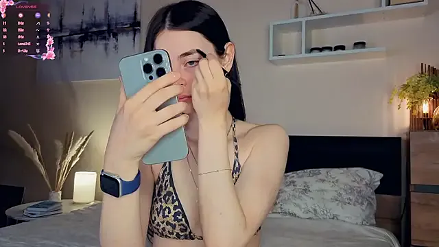 XxMelissaBluexX – webcam model profile photo Image 12