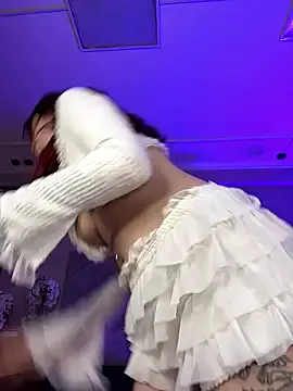 Sweet-Angel999 – webcam model profile photo Image 9