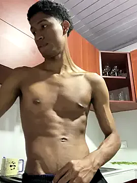 – webcam model profile photo Image 5