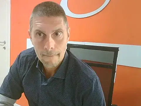 max79ve31 – webcam model profile photo