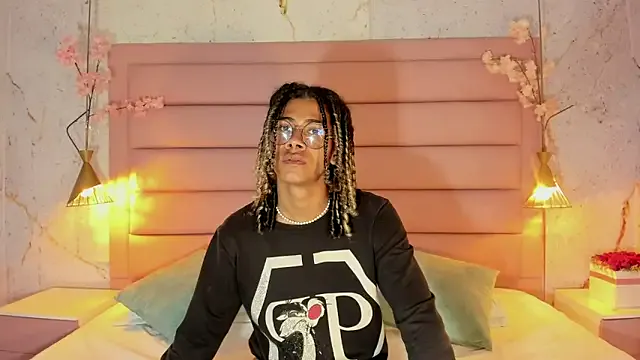 dirtypub – webcam model profile photo Image 18