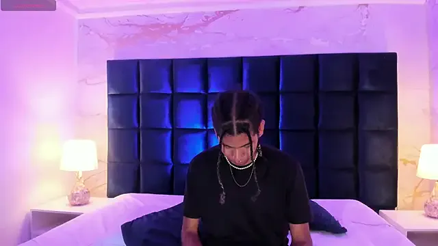 dirtypub – webcam model profile photo Image 3