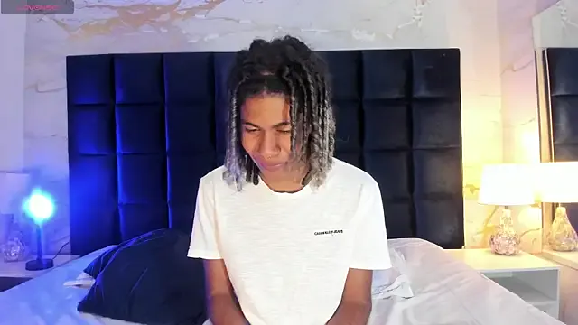 dirtypub – webcam model profile photo Image 4