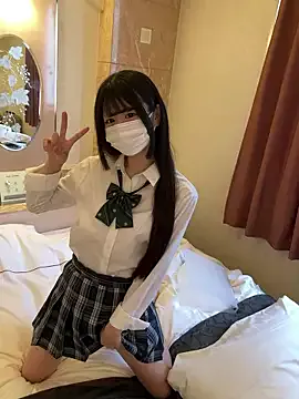  – webcam model profile photo Image 4