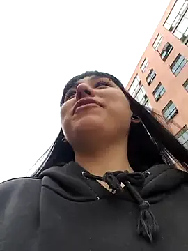 roouse – webcam model profile photo Image 19