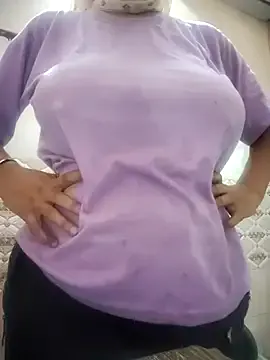 Mia--meow – webcam model profile photo Image 4