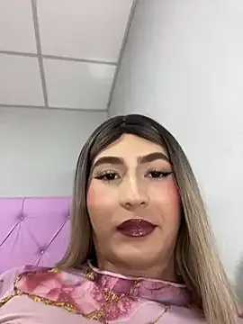 LOVE_MIREI_LOVE – webcam model profile photo Image 4