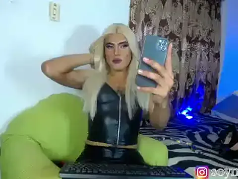 maataaan – webcam model profile photo Image 15