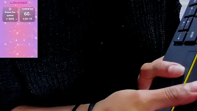 -satomi-jp – webcam model profile photo Image 12