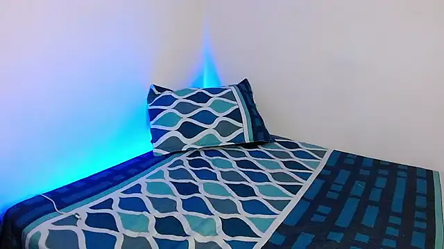 _chanMOMO_ – webcam model profile photo Image 15