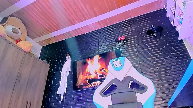 Nonchan_ – webcam model profile photo Image 15