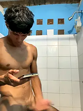 Nonchan_ – webcam model profile photo Image 7