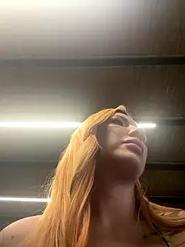 Queen_Doll – webcam model profile photo Image 14