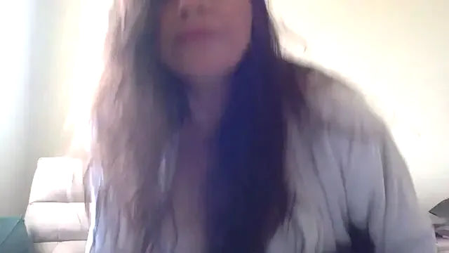 oxo_yuna_oxo – webcam model profile photo Image 12