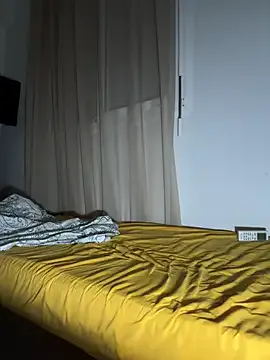 Nonchan_ – webcam model profile photo Image 3