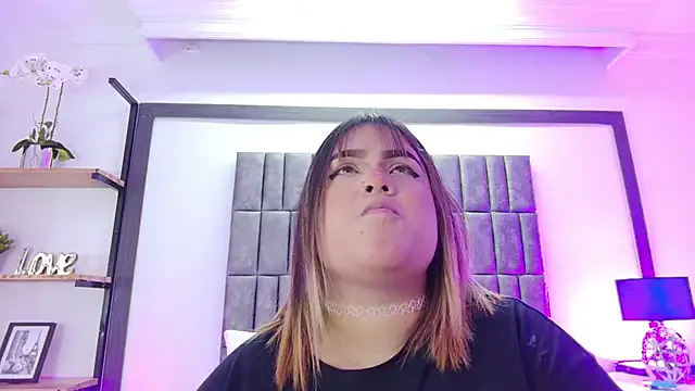 _chanMOMO_ – webcam model profile photo Image 4