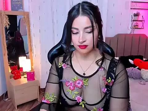 roouse – webcam model profile photo Image 17