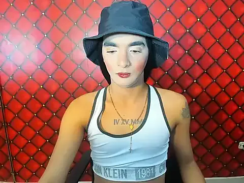 MIA_HOT23CM_S7S – webcam model profile photo