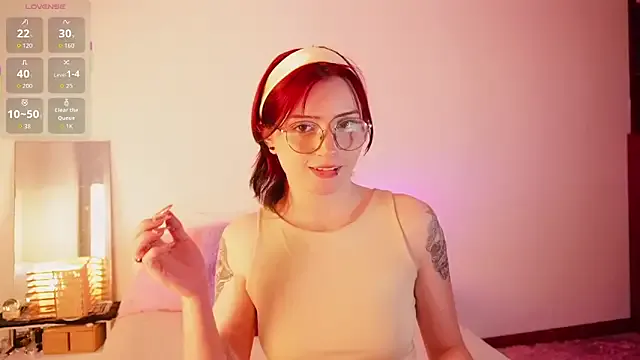 seraphine23 – webcam model profile photo Image 9