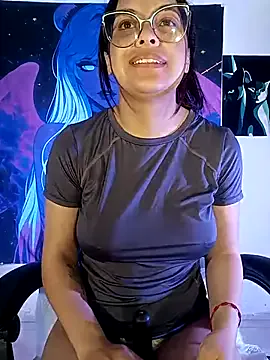 -Alisa – webcam model profile photo Image 13