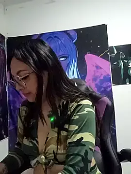 -Alisa – webcam model profile photo Image 18