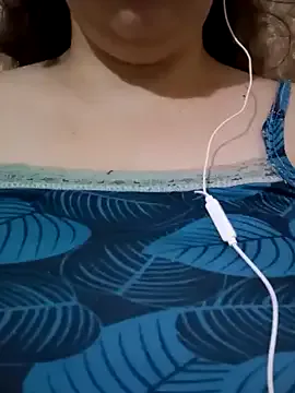  – webcam model profile photo Image 17