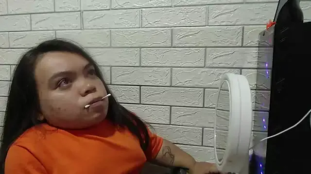 winter11 – webcam model profile photo Image 10