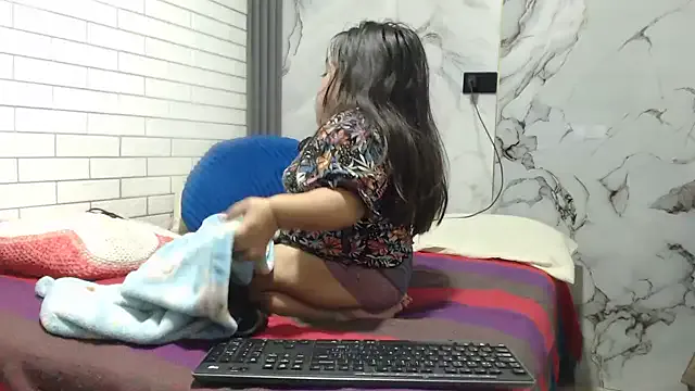 winter11 – webcam model profile photo Image 6