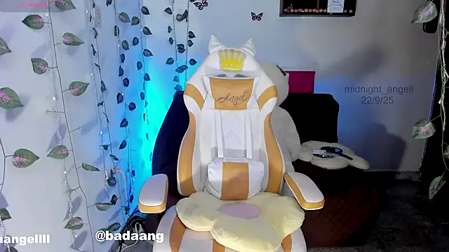 841_yayoi – webcam model profile photo Image 8