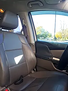 roouse – webcam model profile photo Image 7