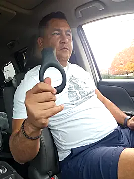 roouse – webcam model profile photo Image 8