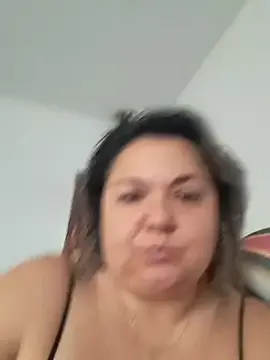 maataaan – webcam model profile photo Image 3