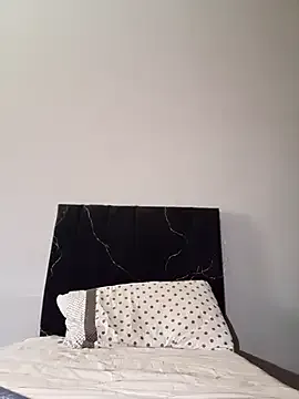 Garima_G – webcam model profile photo Image 13